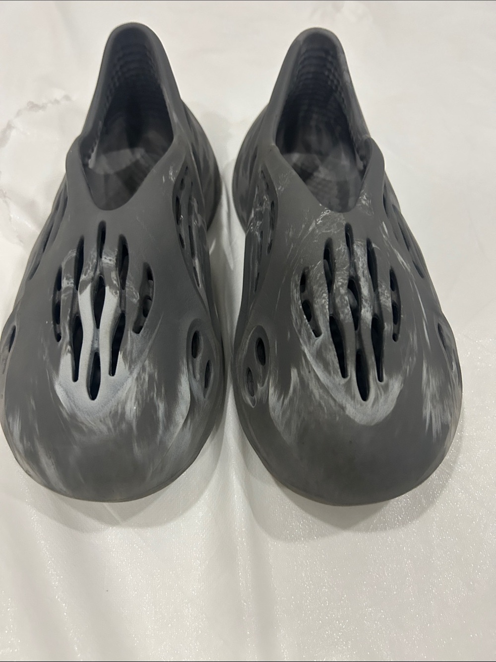 Gray marble adidas foam runner size 8
